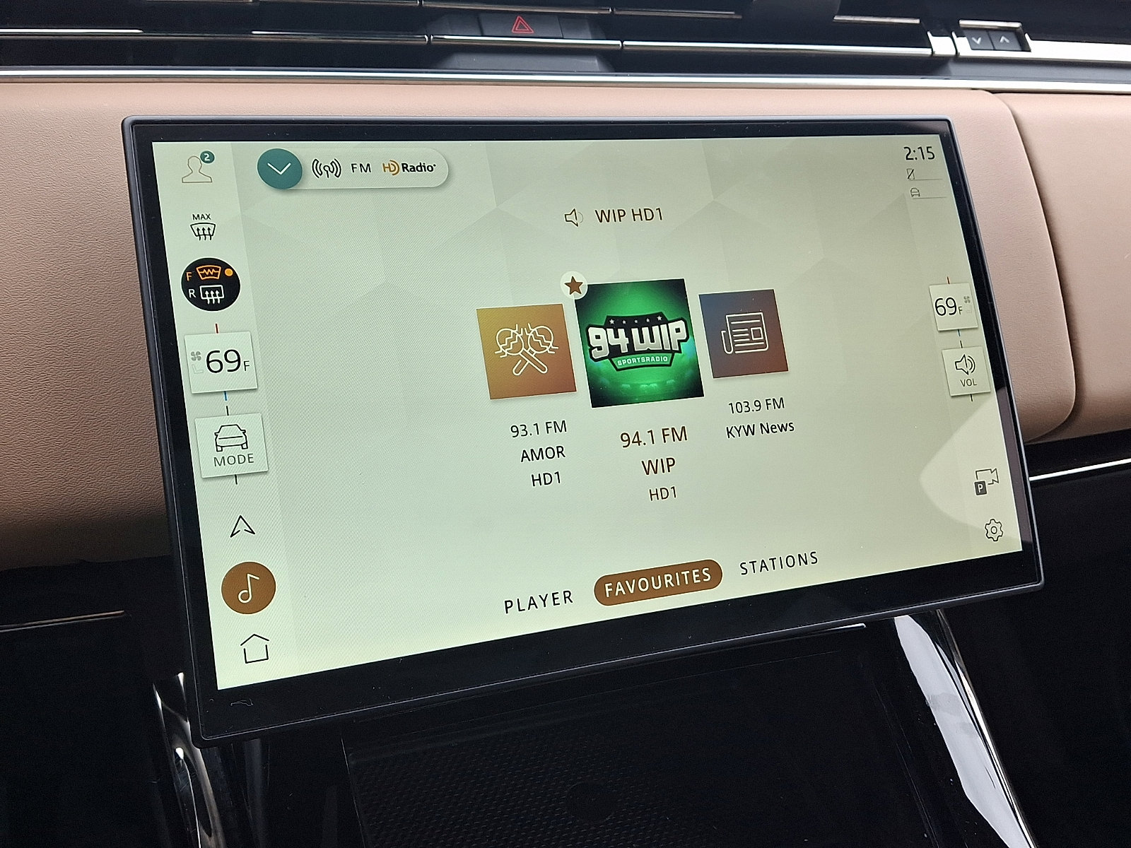 Used 2025 Land Rover Range Rover Sport SE image 18