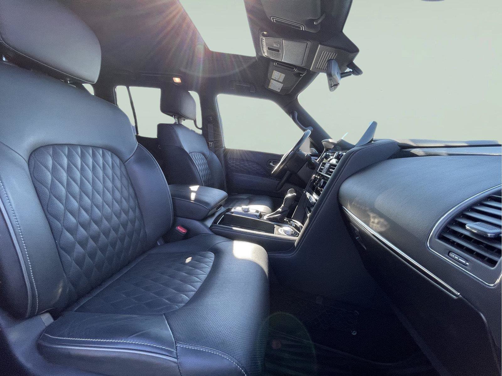 Used 2023 INFINITI QX80 Sensory w/ All-Season Package AWD/4WD image 25
