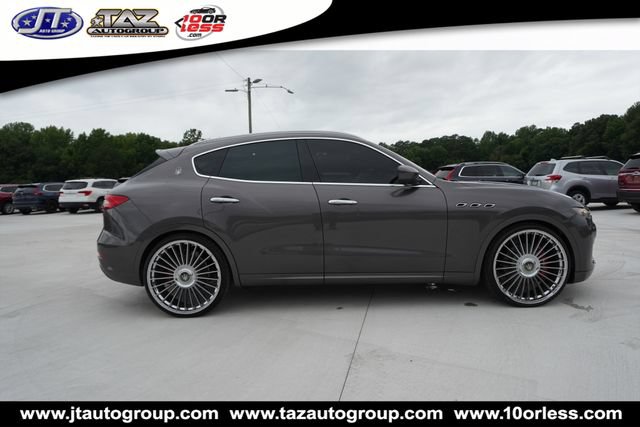 Used 2017 Maserati Levante S AWD/4WD image 9