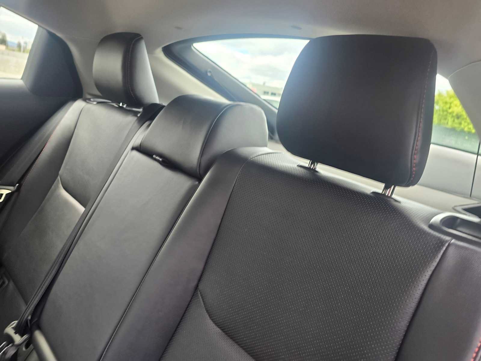 New 2027 Toyota Prius Plug-In Hybrid FWD image 17