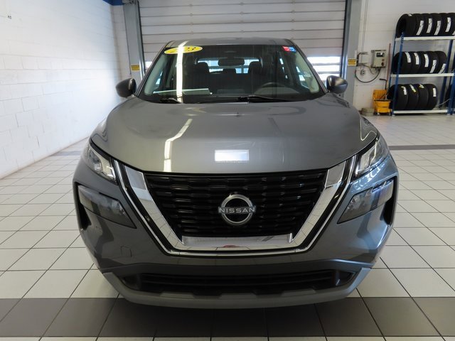 Used 2023 Nissan Rogue S image 17