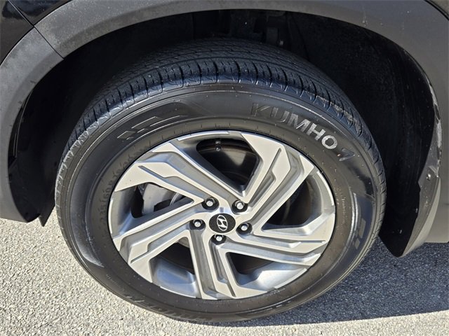 Certified 2023 Hyundai Santa Fe SE image 10