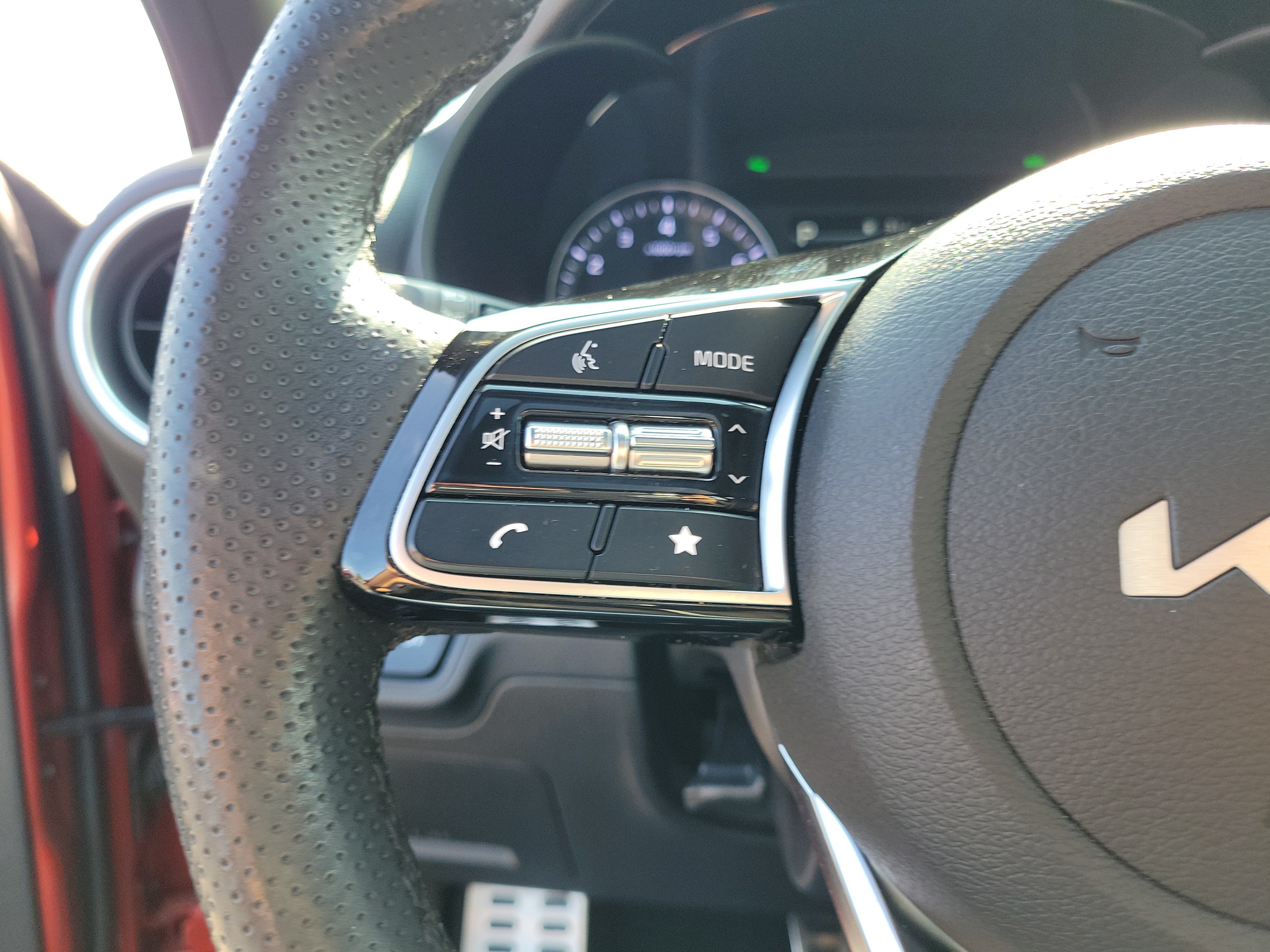 Used 2022 Kia Forte GT-Line w/ GT-Line Premium Package FWD image 22