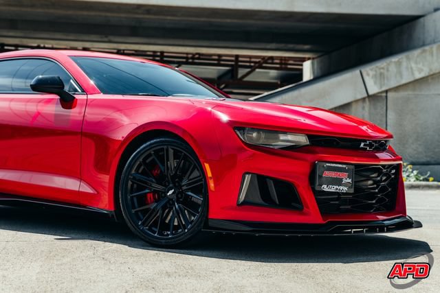 Used 2018 Chevrolet Camaro ZL1 RWD image 37