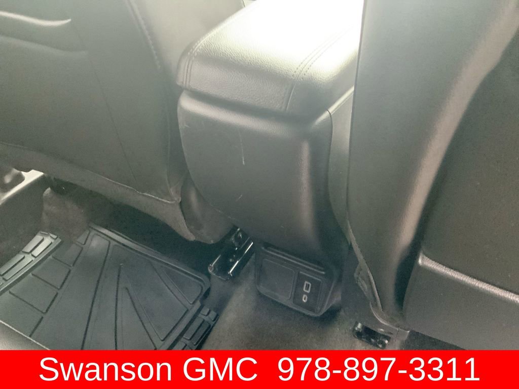 Used 2023 Buick Encore GX Preferred w/ Cold Weather Comfort Package AWD/4WD image 29