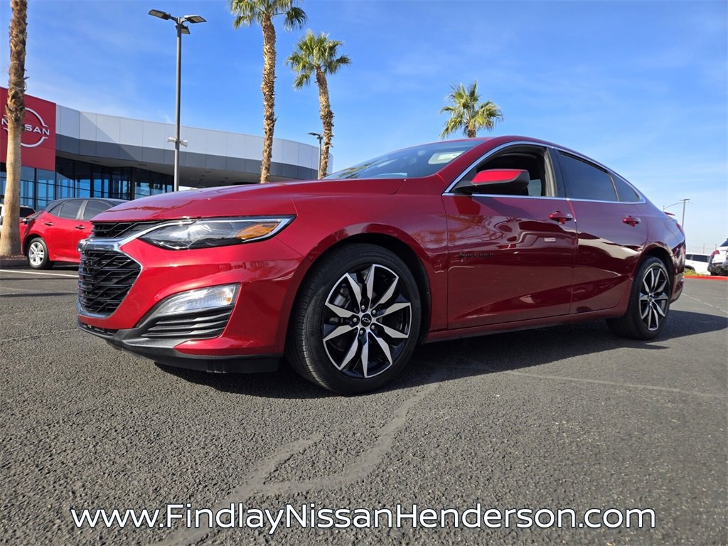Used 2022 Chevrolet Malibu RS image 2