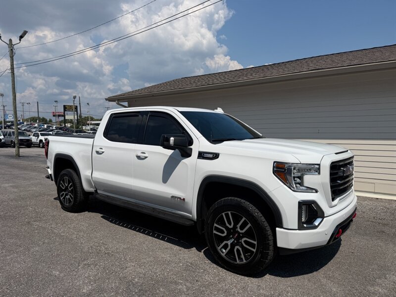 Used 2021 GMC Sierra 1500 AT4 w/ AT4 Premium Package AWD/4WD image 2