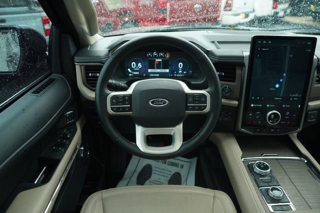Used 2023 Ford Expedition Max Limited AWD/4WD image 24