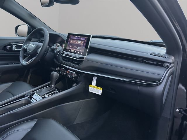 New 2026 Jeep Compass Limited image 26