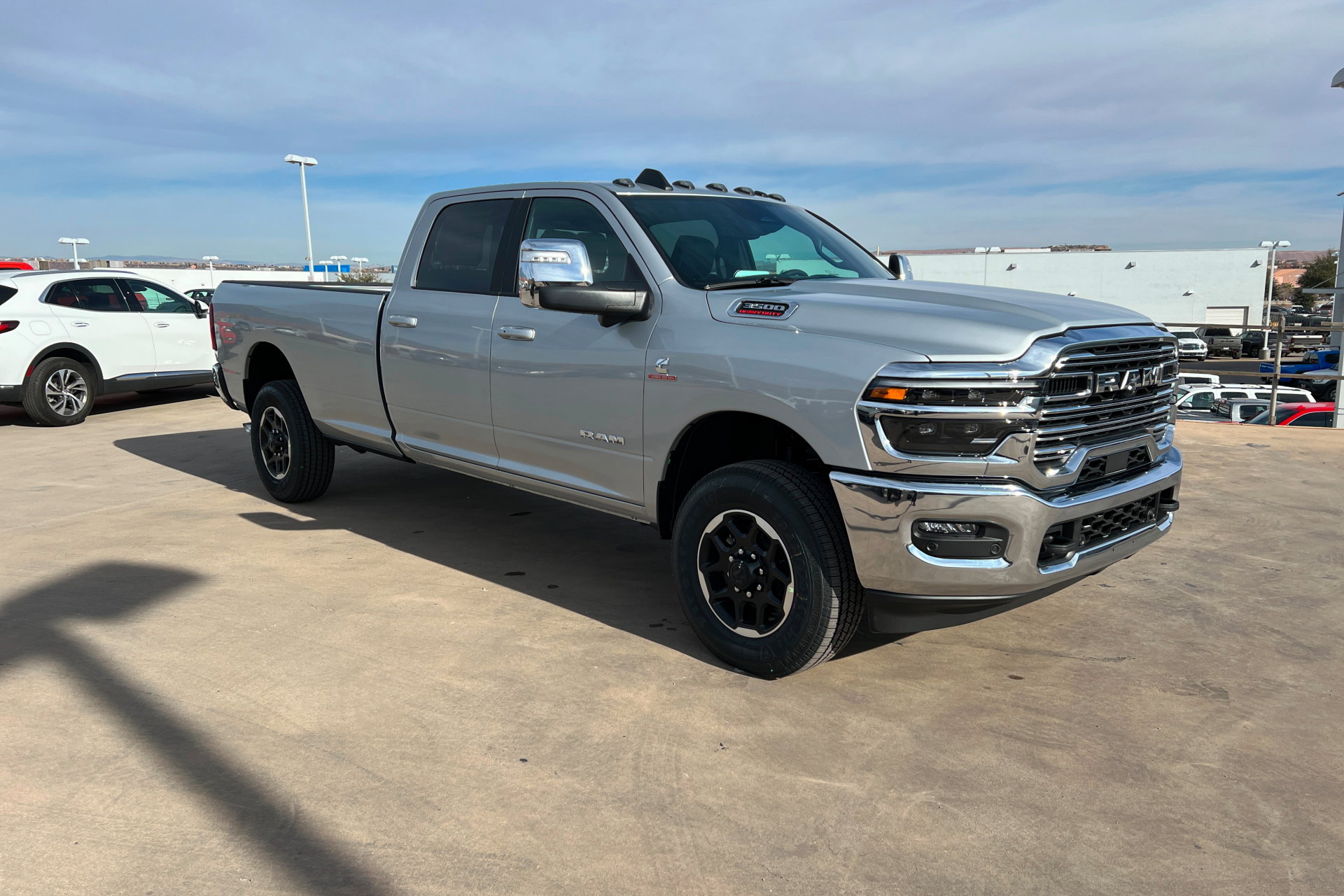 New 2026 RAM 3500 Laramie AWD/4WD image 7