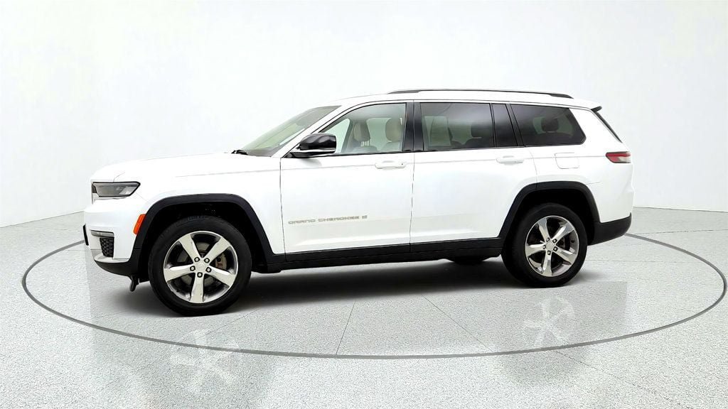 Used 2022 Jeep Grand Cherokee L Limited AWD/4WD image 8