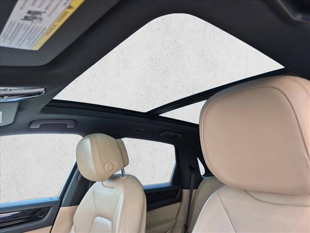 Used 2023 Porsche Cayenne AWD/4WD image 16