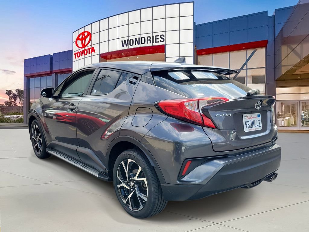 Used 2021 Toyota C-HR LE image 3