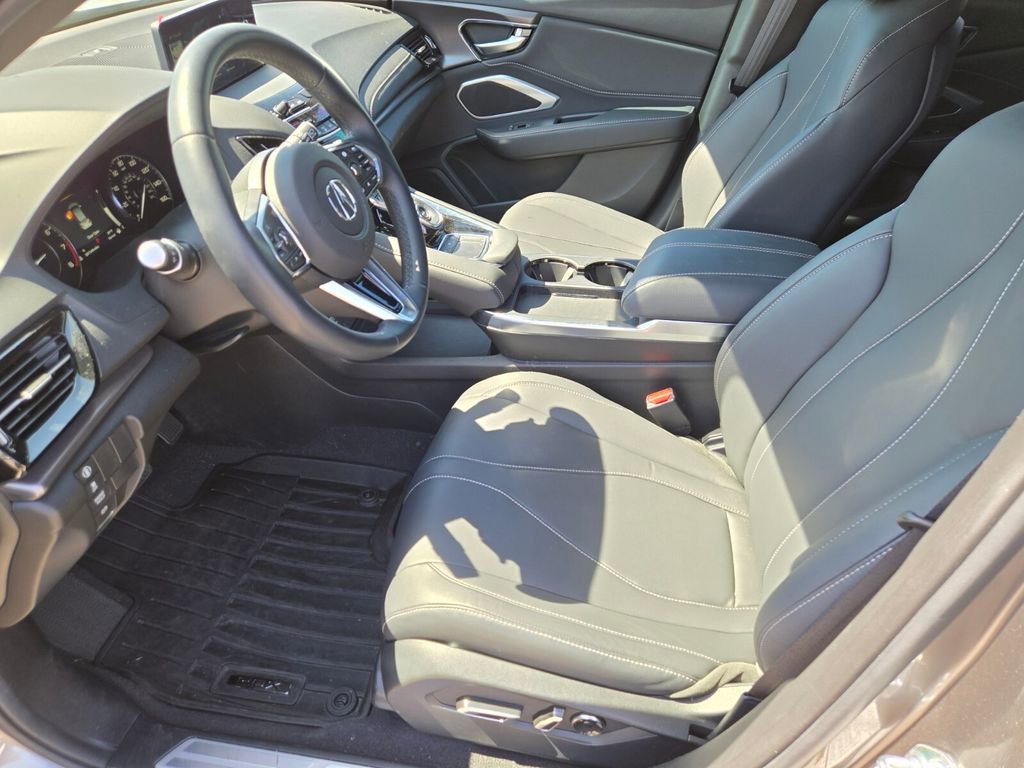 Used 2025 Acura RDX SH-AWD image 6
