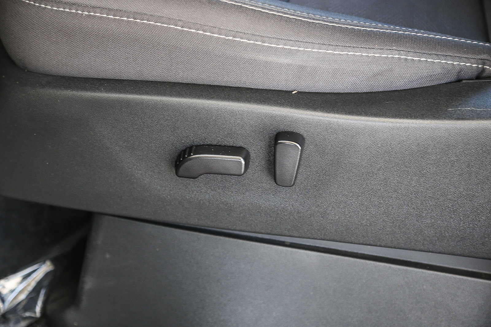 Used 2023 Nissan Frontier SV w/ Technology Package image 21