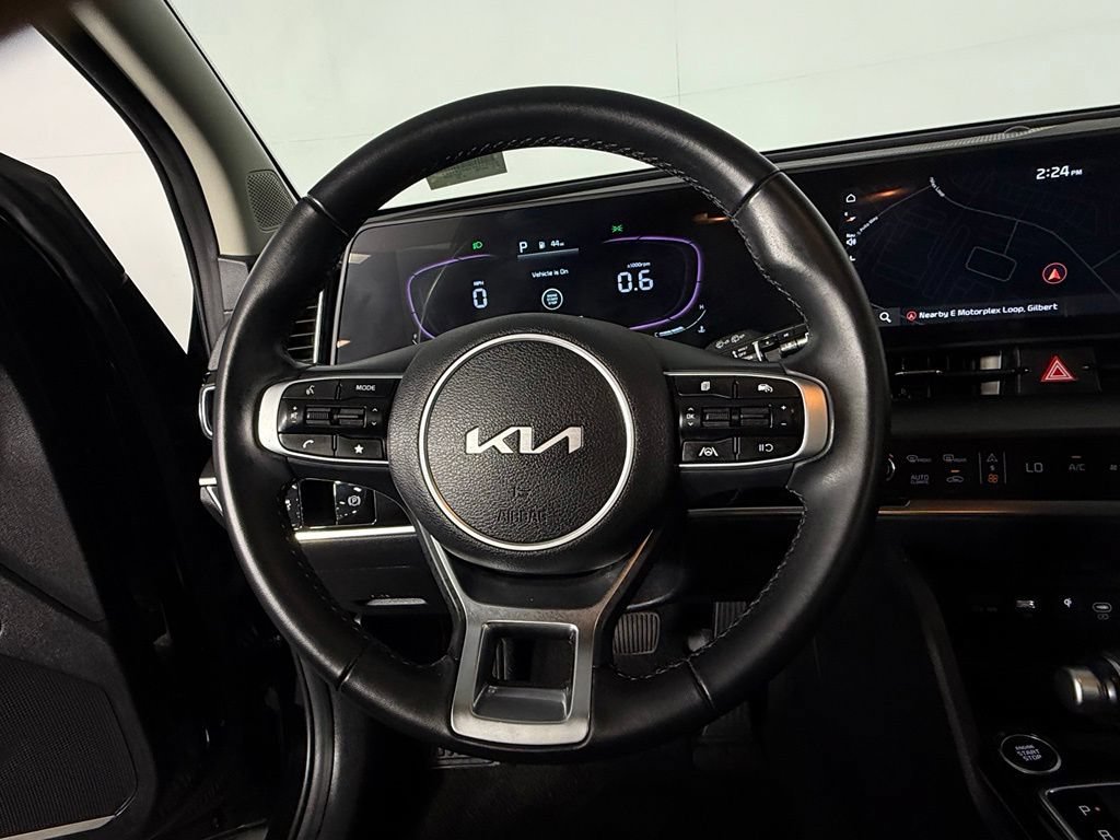 Used 2025 Kia Sportage EX FWD image 14