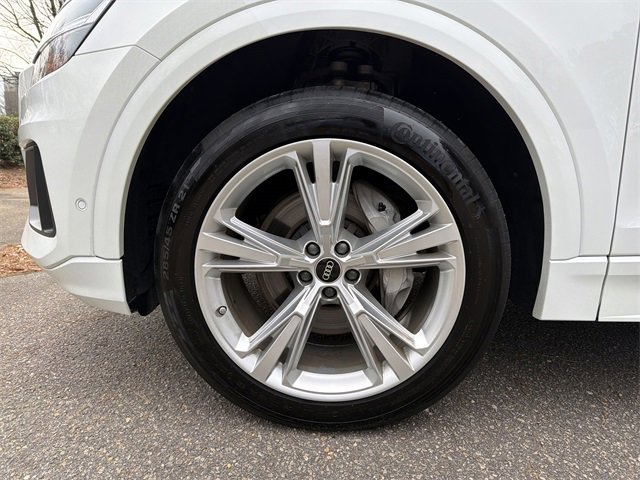 Used 2022 Audi Q8 Premium Plus image 10