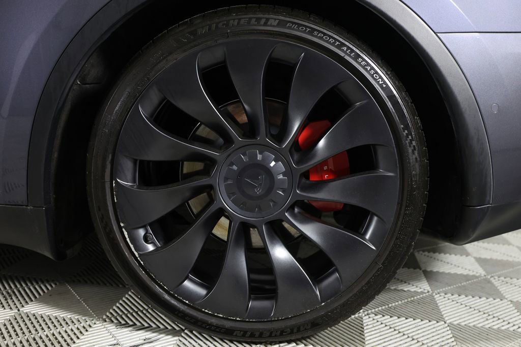 Used 2023 Tesla Model Y Performance AWD/4WD image 42
