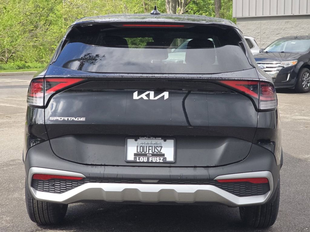 Used 2023 Kia Sportage EX FWD image 15