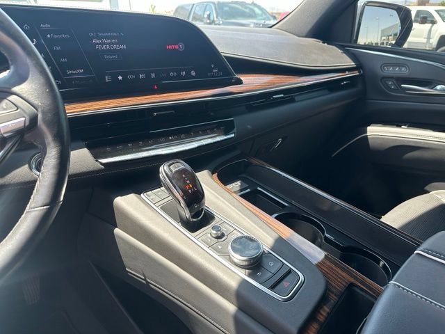 Certified 2021 Cadillac Escalade ESV Premium Luxury w/ Driver Assist Tech Package AWD/4WD image 25