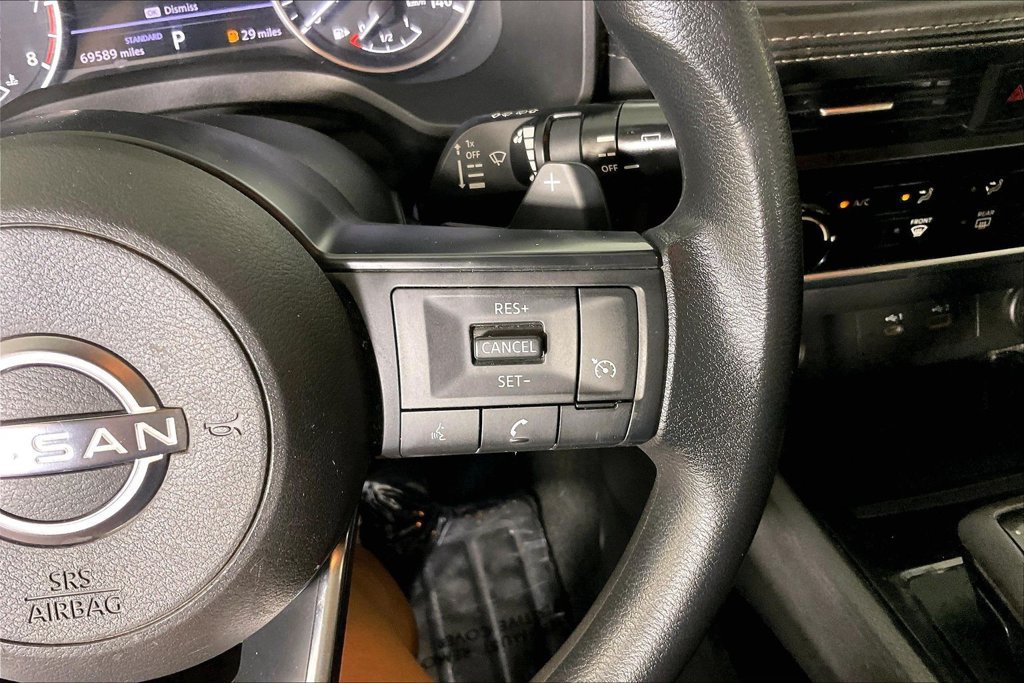 Used 2023 Nissan Rogue S FWD image 23