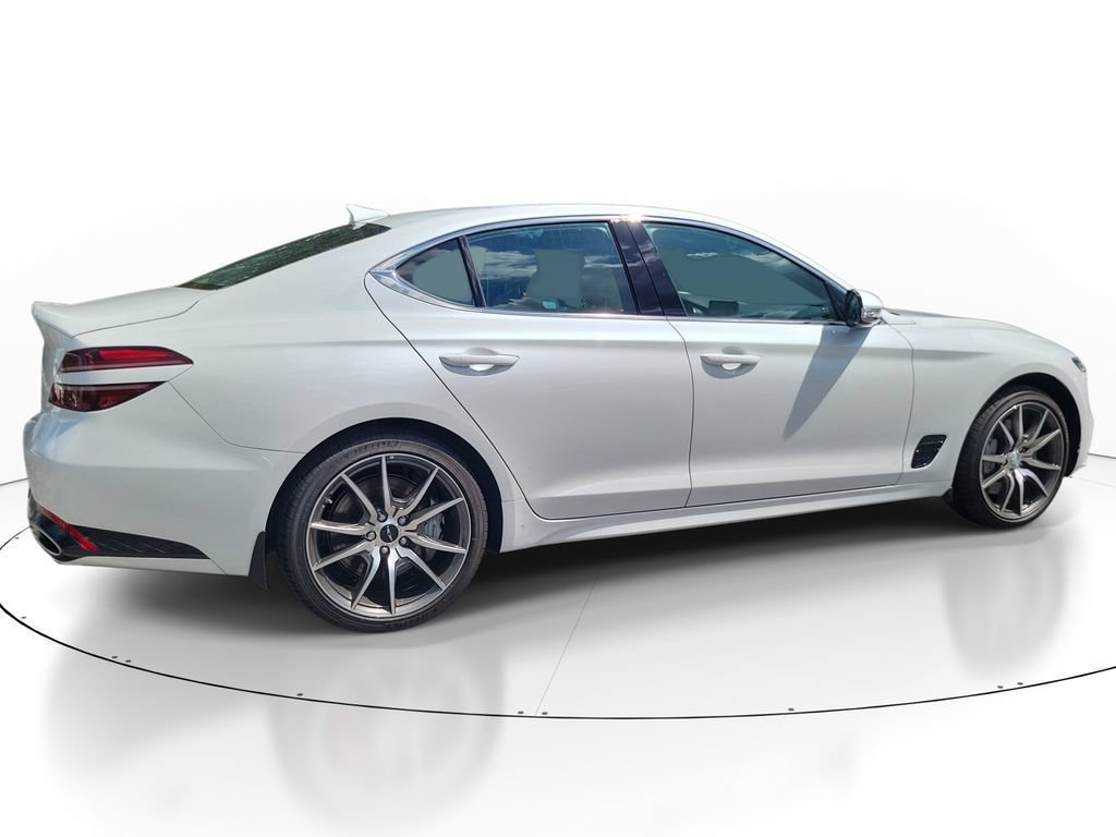 New 2026 Genesis G70 2.5T RWD image 2