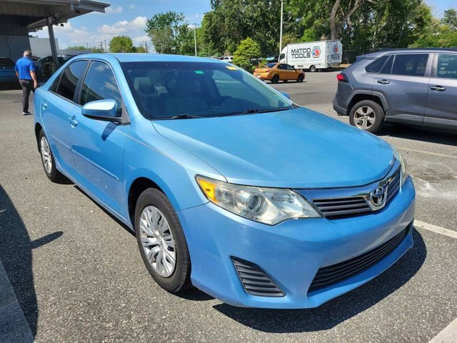 Used 2012 Toyota Camry FWD image 2