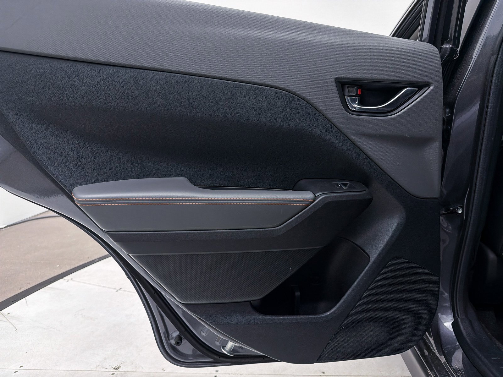 Used 2024 Subaru Crosstrek 2.5i Limited w/ Crosstrek Mirror Package image 27