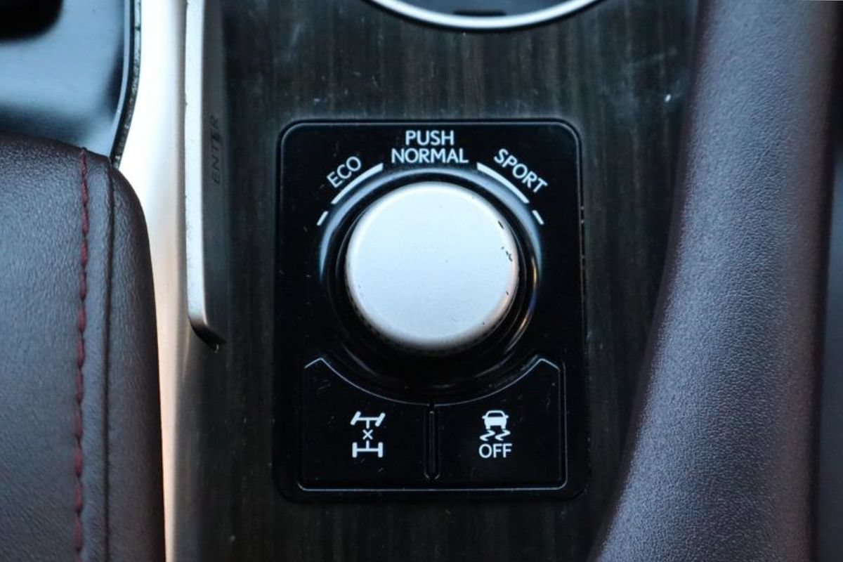 Used 2016 Lexus RX 350 AWD w/ Premium Package image 19