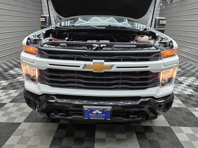 Used 2024 Chevrolet Silverado 2500 Custom w/ Custom Value Package AWD/4WD image 35