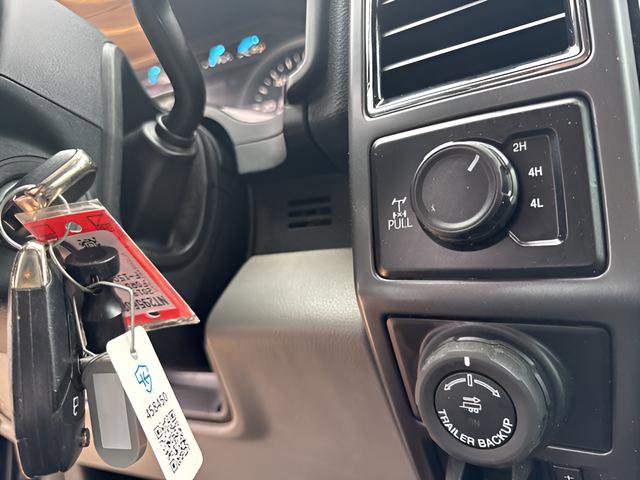 Used 2019 Ford F150 XLT w/ Equipment Group 302A Luxury AWD/4WD image 29