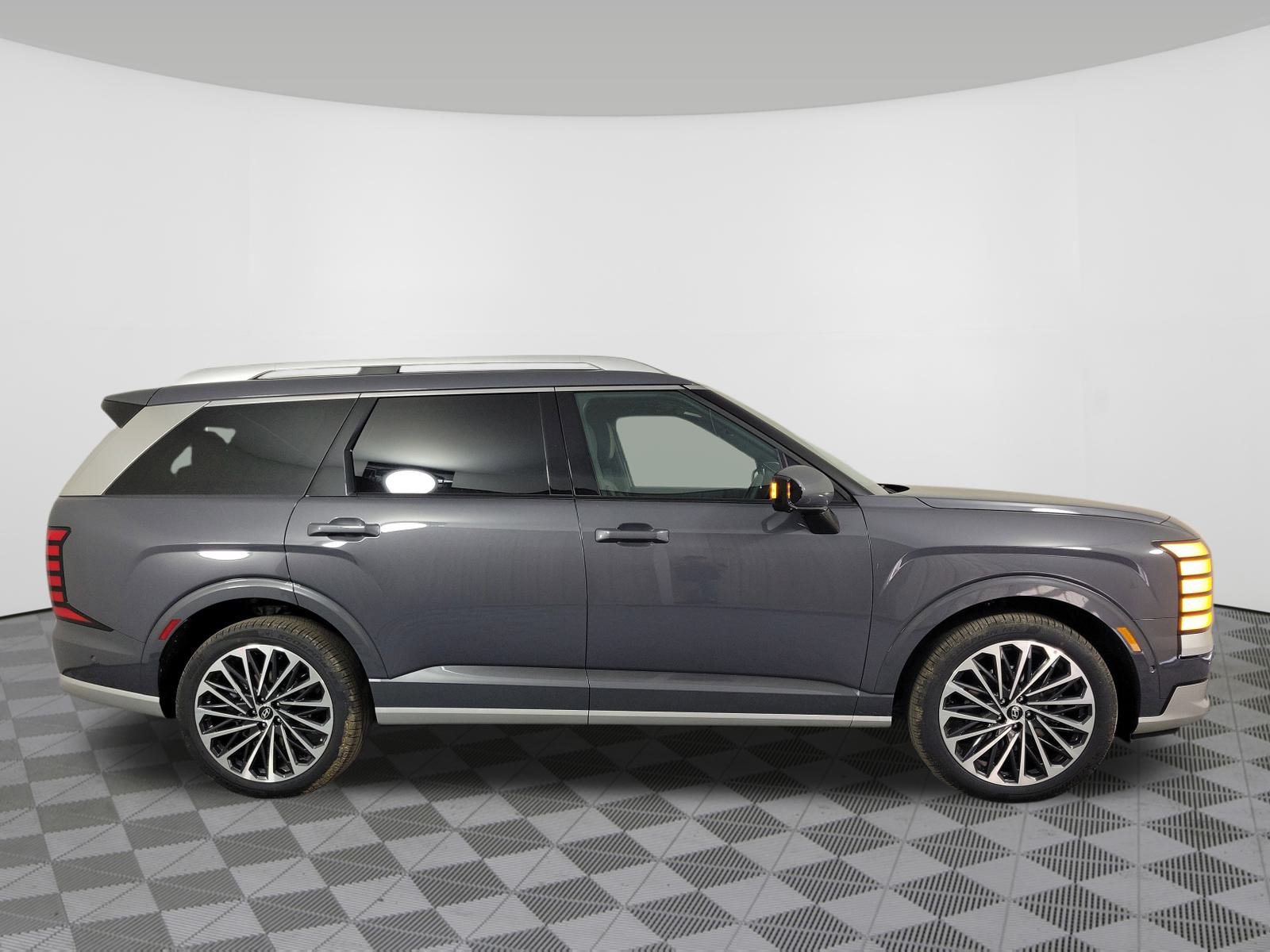 New 2026 Hyundai Palisade Calligraphy AWD/4WD image 2