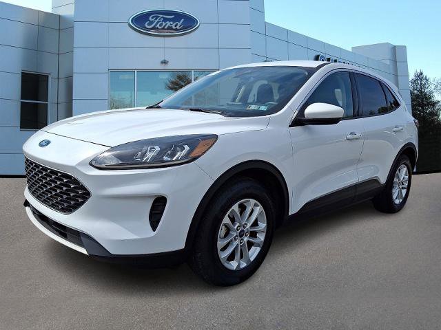 Certified 2020 Ford Escape SE image 3