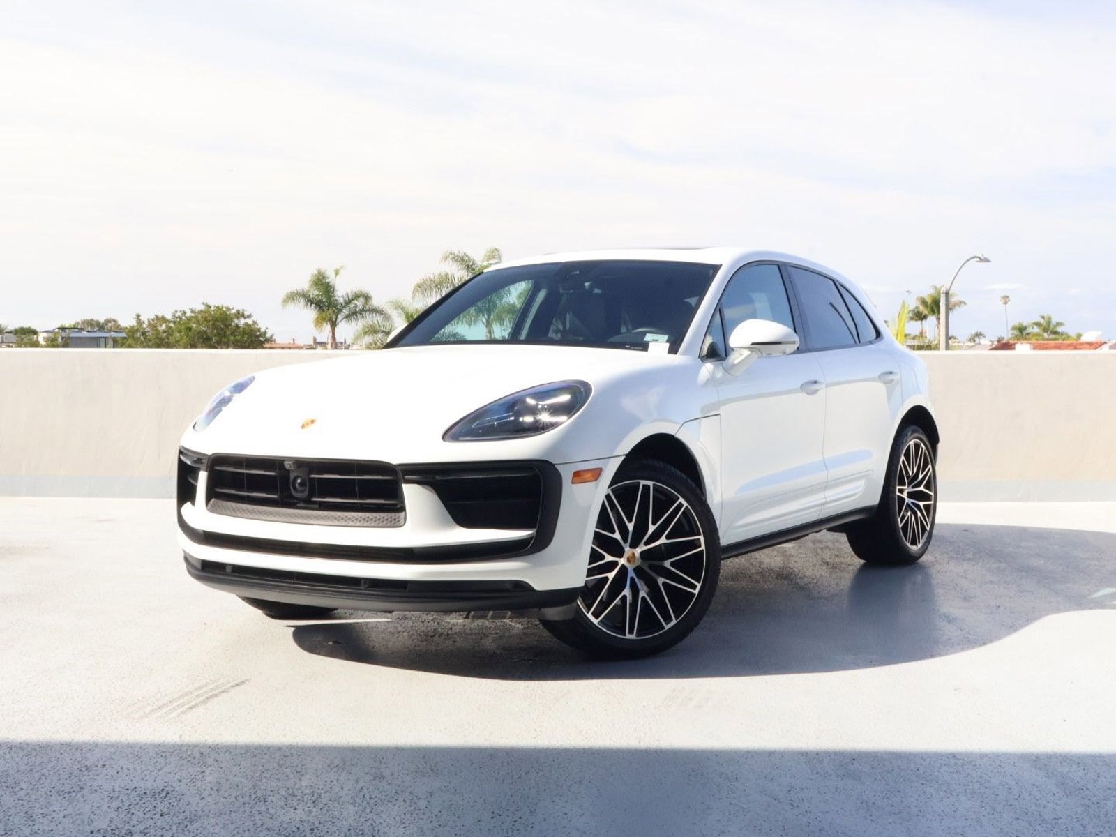 Certified 2025 Porsche Macan