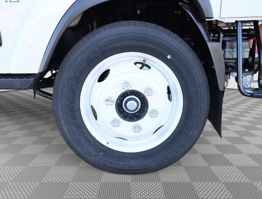 New 2024 Chevrolet Low Cab Forward 5500HG RWD image 15