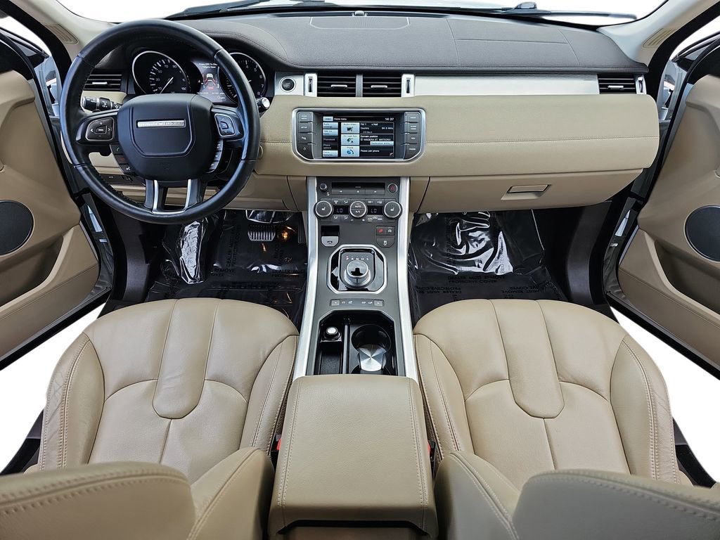 Used 2015 Land Rover Range Rover Evoque Pure Premium image 10