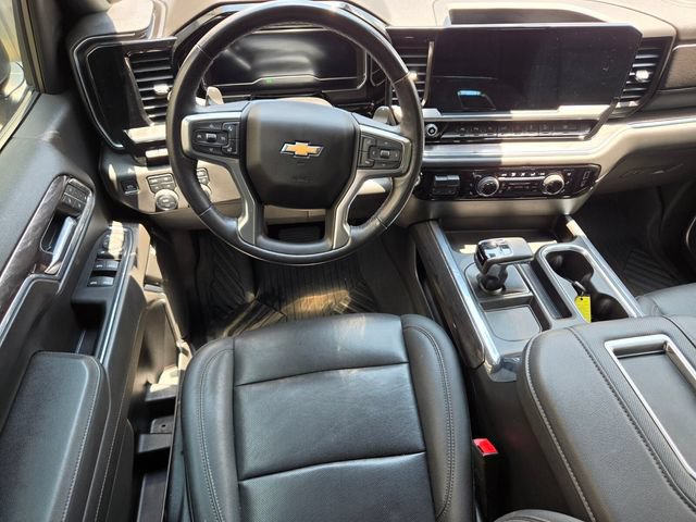 Used 2022 Chevrolet Silverado 1500 LTZ w/ LTZ Premium Package AWD/4WD image 14