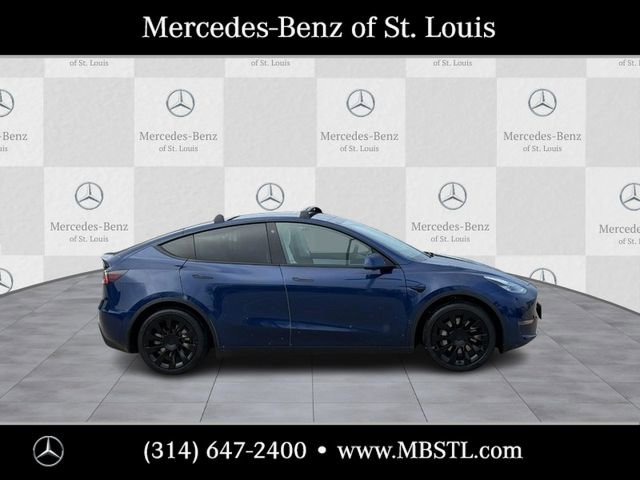 Used 2021 Tesla Model Y Long Range video 2