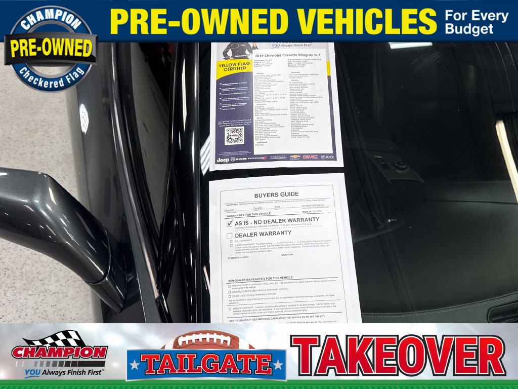 Used 2019 Chevrolet Corvette Stingray Coupe w/ 1LT RWD image 32