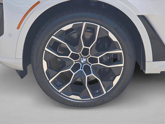 New 2027 BMW X7 M60i AWD/4WD image 18