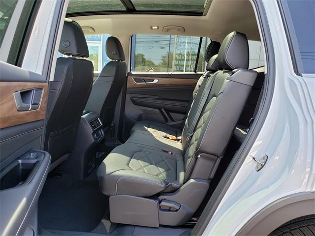 New 2026 Volkswagen Atlas SE image 8