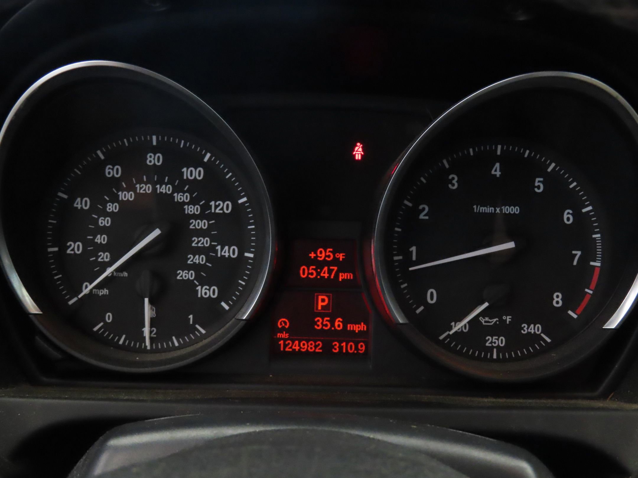 Used 2015 BMW Z4 sDrive28i RWD image 12