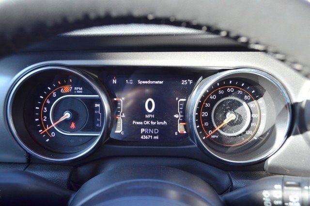 Used 2023 Jeep Wrangler Sport S image 22