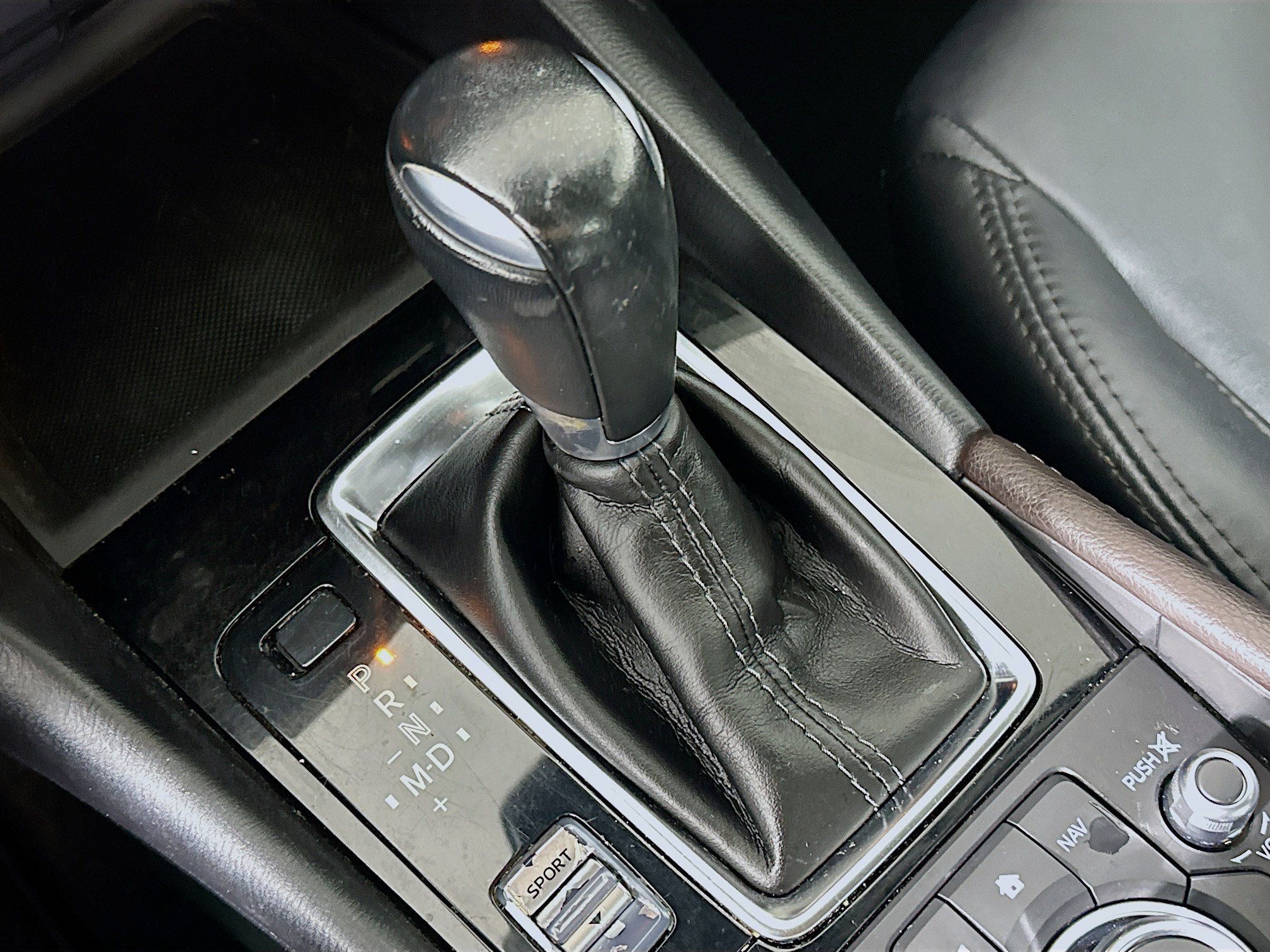 Used 2018 MAZDA MAZDA3 Touring FWD image 24