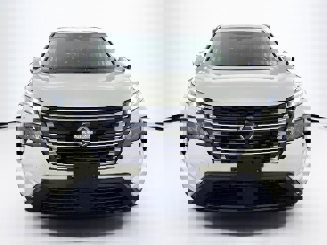 Certified 2026 Nissan Rogue SV image 2