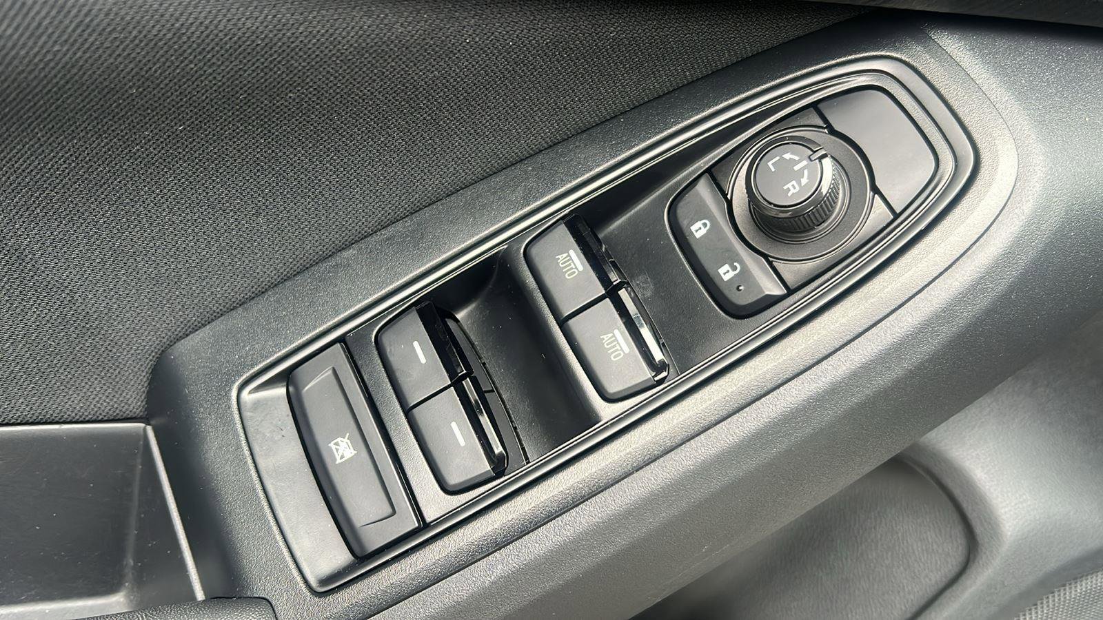 Certified 2023 Subaru Crosstrek 2.0i AWD/4WD image 10