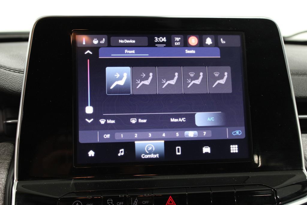 Used 2025 Jeep Compass Latitude AWD/4WD image 45