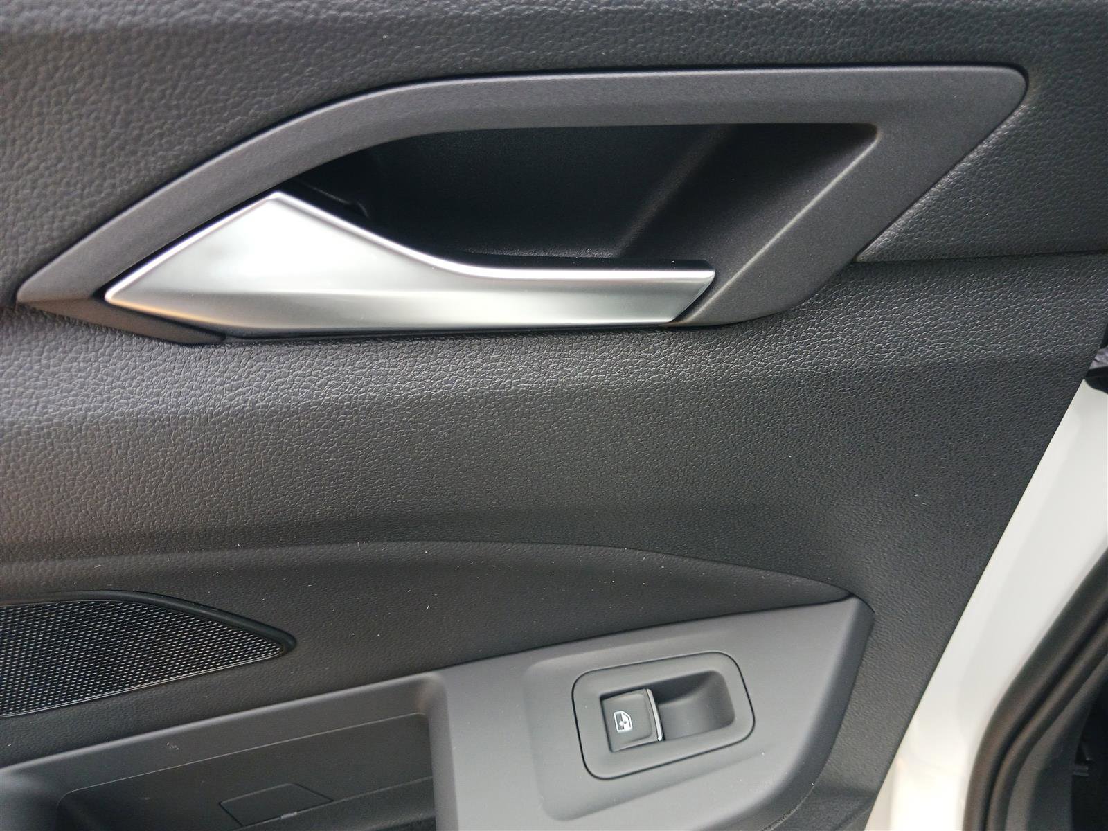 New 2025 Volkswagen GTI SE image 30