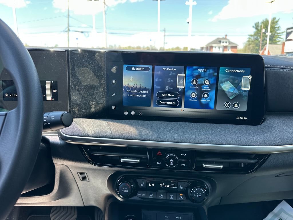 New 2026 Nissan Kicks SV w/ SV Premium Package AWD/4WD image 22