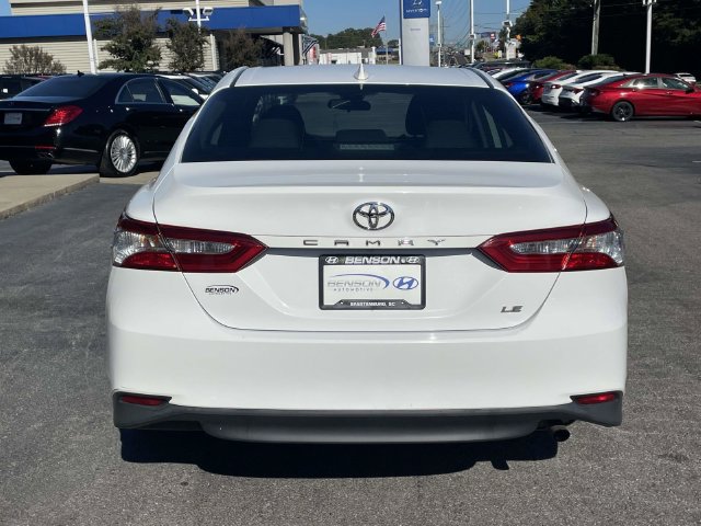 Used 2019 Toyota Camry LE FWD image 5